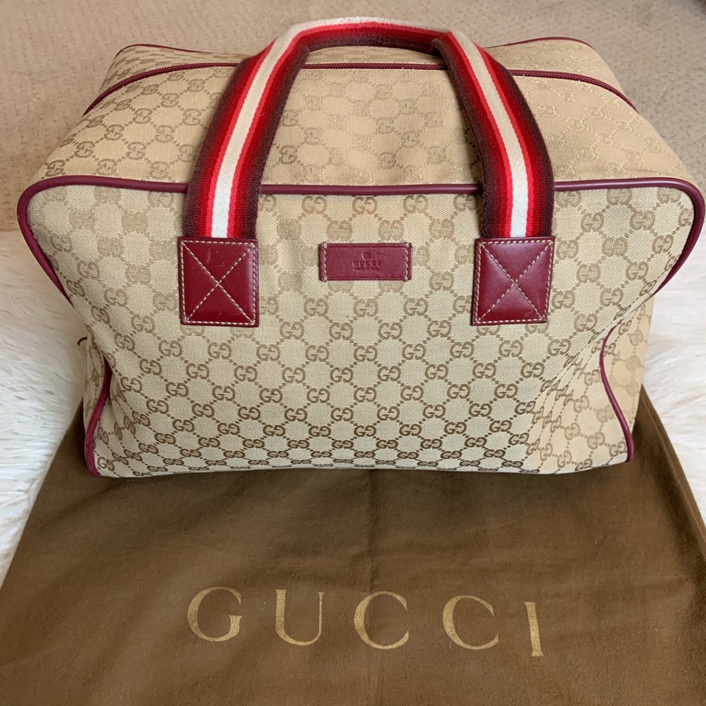 ❌SOLD❌ GUCCI TRAVEL DUFFLE BAG